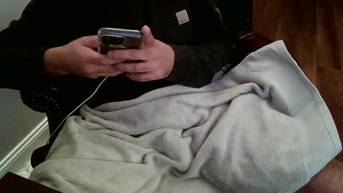 Snapshot of jamespembroke chatting on December 30, 1:04 am James Pembroke at your service online show from December 30, 1:04 am