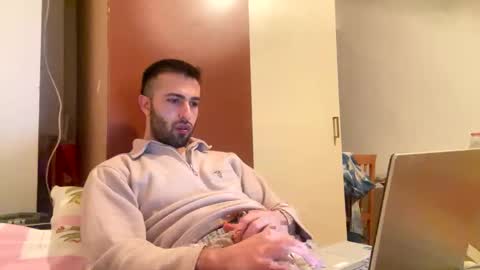 Snapshot of jamessandt chatting on February 11, 6:44 pm jamessandt online show from February 11, 6:44 pm