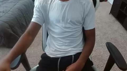 Snapshot of jamessbaker chatting on March 28, 6:18 pm jamessbaker online show from March 28, 6:18 pm