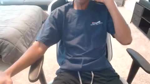 jamessbaker online show from April 24, 4:42 pm
