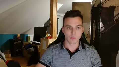 jamesss11158699 online show from December 1, 7:14 pm