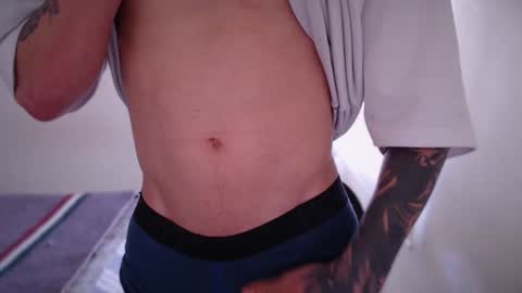 jamesss____ online show from January 18, 3:16 pm