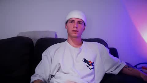 jamesss____ online show from March 8, 3:39 am