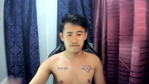 jamesthebigcockxxx online show from February 3, 9:08 am