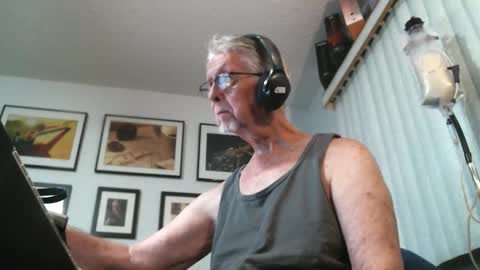 james age 75 online show from December 4, 11:57 pm