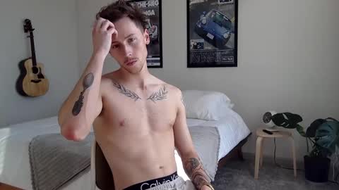 jamez_hunk online show from September 10, 9:37 pm