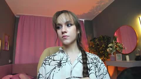 jamie_chung online show from February 23, 3:04 am