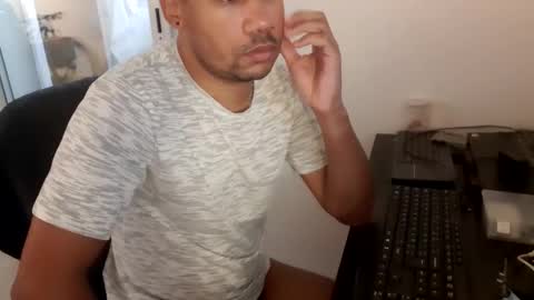 Jamie Lonnas online show from March 2, 4:58 am