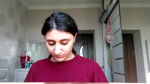 Niki online show from May 5, 9:06 am