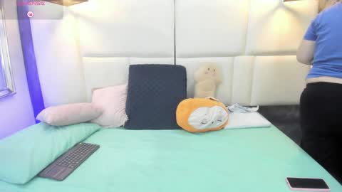 Jana Hancock online show from May 11, 1:28 pm