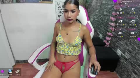 Snapshot of jana_smith_ chatting on October 7, 9:01 pm Jana online show from October 7, 9:01 pm