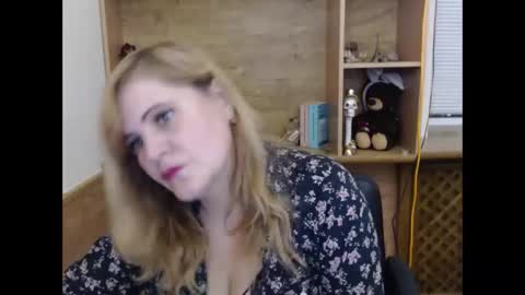 janaloveli online show from October 28, 6:32 pm