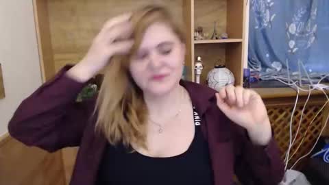 janaloveli online show from February 27, 9:31 am