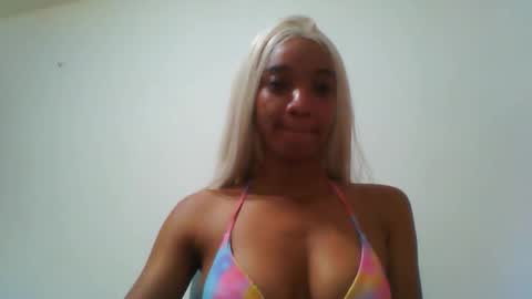 jandysaravia6 online show from May 25, 8:59 pm