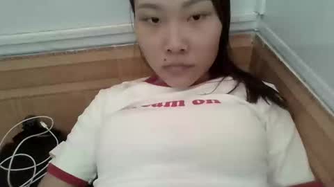 Snapshot of jane_baby999 chatting on October 18, 5:21 am jane_baby999 online show from October 18, 5:21 am