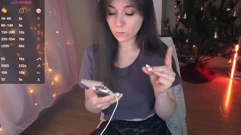 Snapshot of jane_kinn chatting on December 27, 1:11 am jane_kinn online show from December 27, 1:11 am