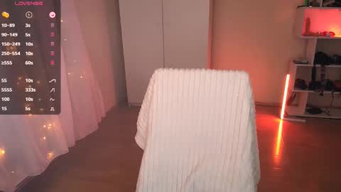 Snapshot of jane_kinn chatting on February 25, 11:00 pm jane_kinn online show from February 25, 11:00 pm