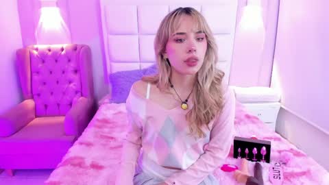 Snapshot of jane_roses0 chatting on April 8, 1:22 pm Jane online show from April 8, 1:22 pm