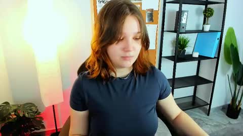 Jane online show from May 13, 2:36 pm