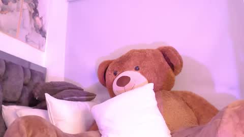 Snapshot of janeebony_ chatting on February 13, 7:42 pm Jane online show from February 13, 7:42 pm