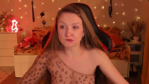 Jane online show from October 5, 7:01 pm