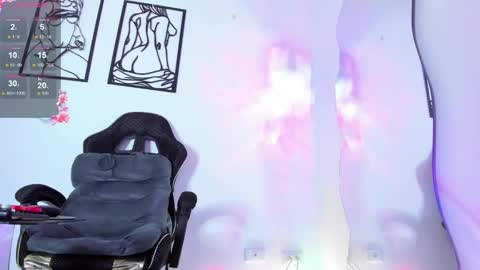 Snapshot of janelegrand20 chatting on December 24, 10:22 am Jane online show from December 24, 10:22 am