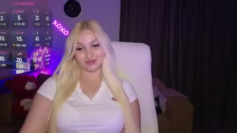 Jane online show from May 9, 3:39 pm