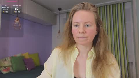 Snapshot of janepearl chatting on December 13, 10:13 pm janepearl online show from December 13, 10:13 pm