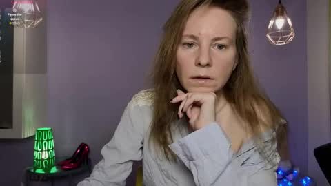 Snapshot of janepearl chatting on January 11, 1:10 am janepearl online show from January 11, 1:10 am