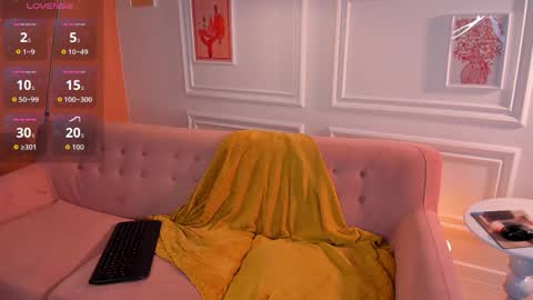 Snapshot of janeray_ chatting on September 12, 4:56 am My name is Janette but you can call me Jane 3 online show from September 12, 4:56 am