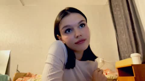 Snapshot of janethcensky chatting on November 30, 2:32 pm Aleksia online show from November 30, 2:32 pm