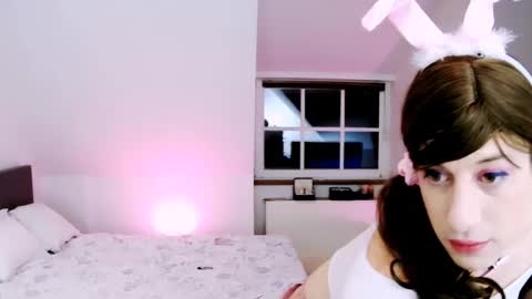 Snapshot of janetrans chatting on February 16, 8:16 pm janetrans online show from February 16, 8:16 pm