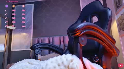 Snapshot of janettejones_ chatting on September 25, 3:54 am janettejones_ online show from September 25, 3:54 am