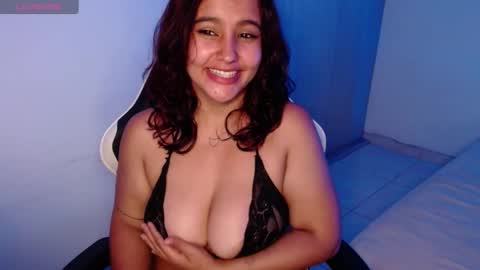 Janne  online show from November 8, 8:47 am