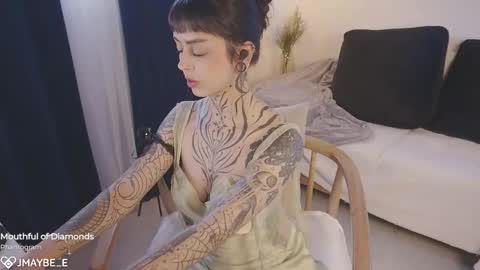   jmaybe e online show from October 9, 2:37 pm