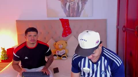 janomar01 online show from December 16, 7:08 pm