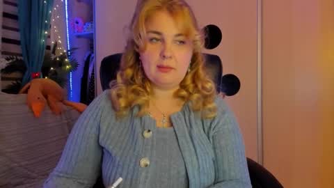 JansyLines online show from February 8, 4:21 pm