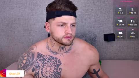 Snapshot of jaor_owens01 chatting on March 4, 11:33 pm Jaor Owens online show from March 4, 11:33 pm