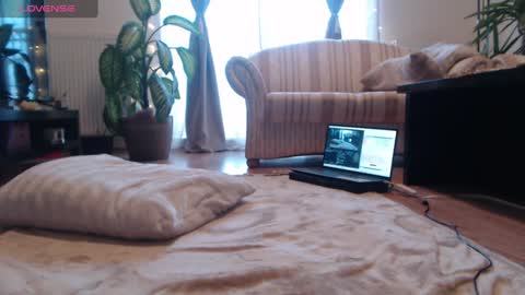 jaqueline88 online show from December 7, 8:22 am