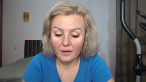 jaqueline88 online show from December 17, 6:02 am