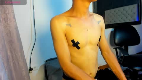 Snapshot of jara_chick chatting on April 6, 8:54 pm Jara online show from April 6, 8:54 pm