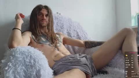 Snapshot of jaredhighborne chatting on March 12, 1:50 pm K online show from March 12, 1:50 pm