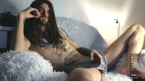 Snapshot of jaredhighborne chatting on March 14, 4:34 pm K online show from March 14, 4:34 pm