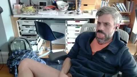 Snapshot of jareth_returns chatting on November 1, 3:47 pm jareth_returns online show from November 1, 3:47 pm