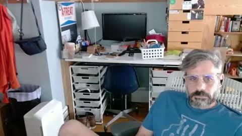 Snapshot of jareth_returns chatting on November 23, 5:02 pm jareth_returns online show from November 23, 5:02 pm