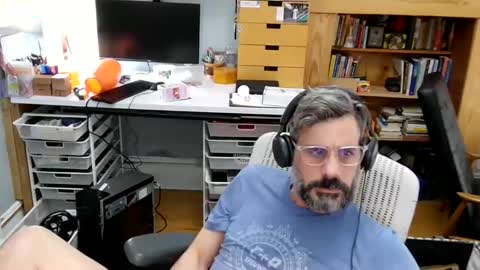 Snapshot of jareth_returns chatting on December 20, 8:16 pm jareth_returns online show from December 20, 8:16 pm