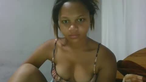 Snapshot of jarevava chatting on January 15, 12:59 am Jarevava online show from January 15, 12:59 am