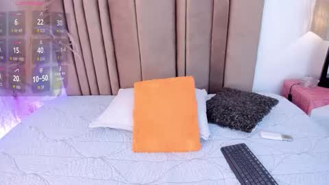 Snapshot of jashh_ chatting on September 30, 6:57 pm jash  online show from September 30, 6:57 pm