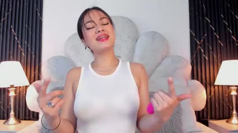 Snapshot of jaslyn__smith chatting on April 17, 5:16 pm Jaslyn online show from April 17, 5:16 pm