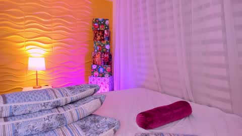 Jasmin Evans online show from December 13, 12:53 am